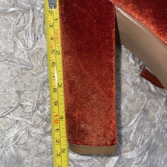 SOLD ELSEWHERE Velvet Steve Madden Ankle Booties - Picture 4 of 5